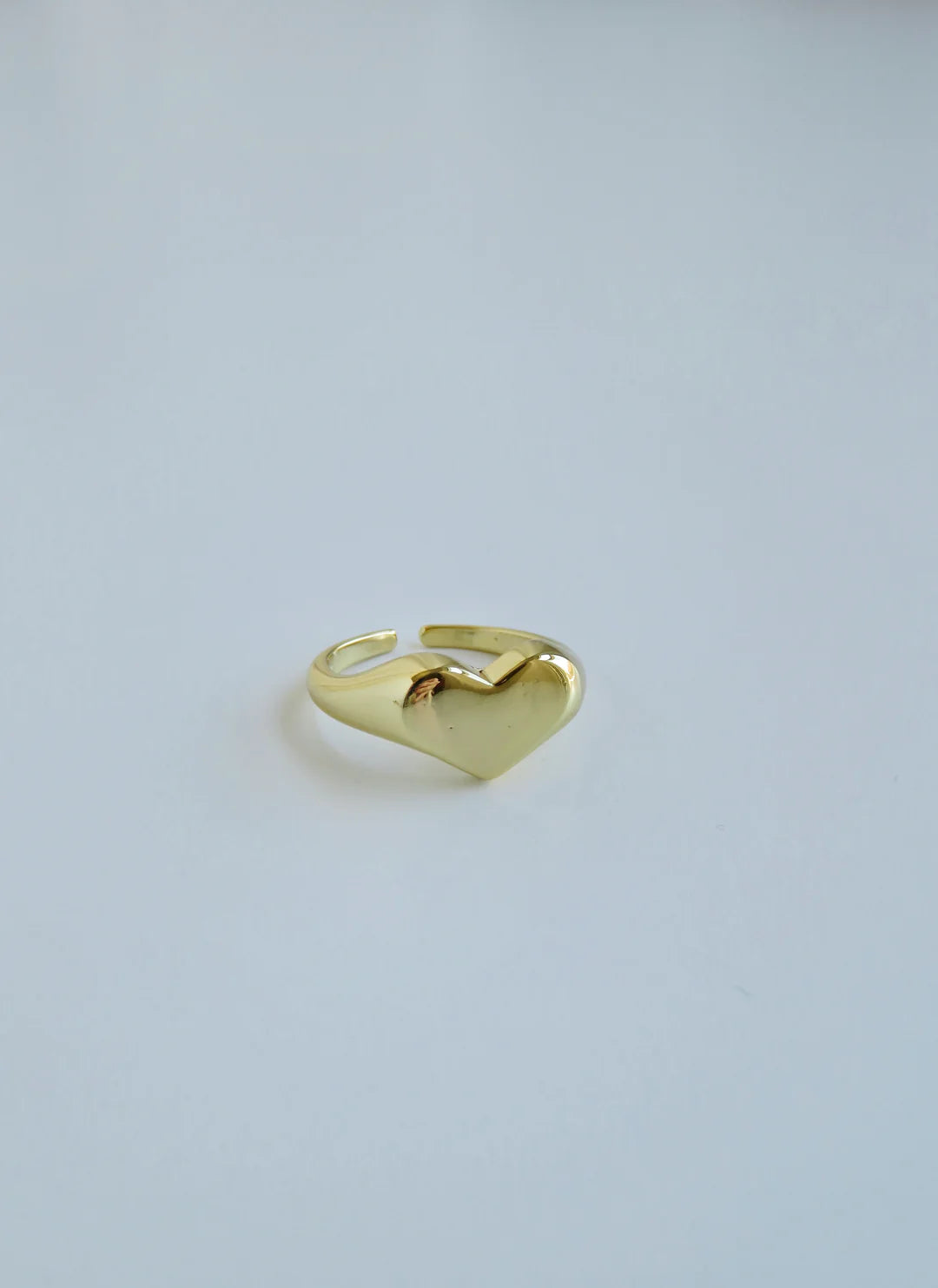Zayd Heart Signet Ring