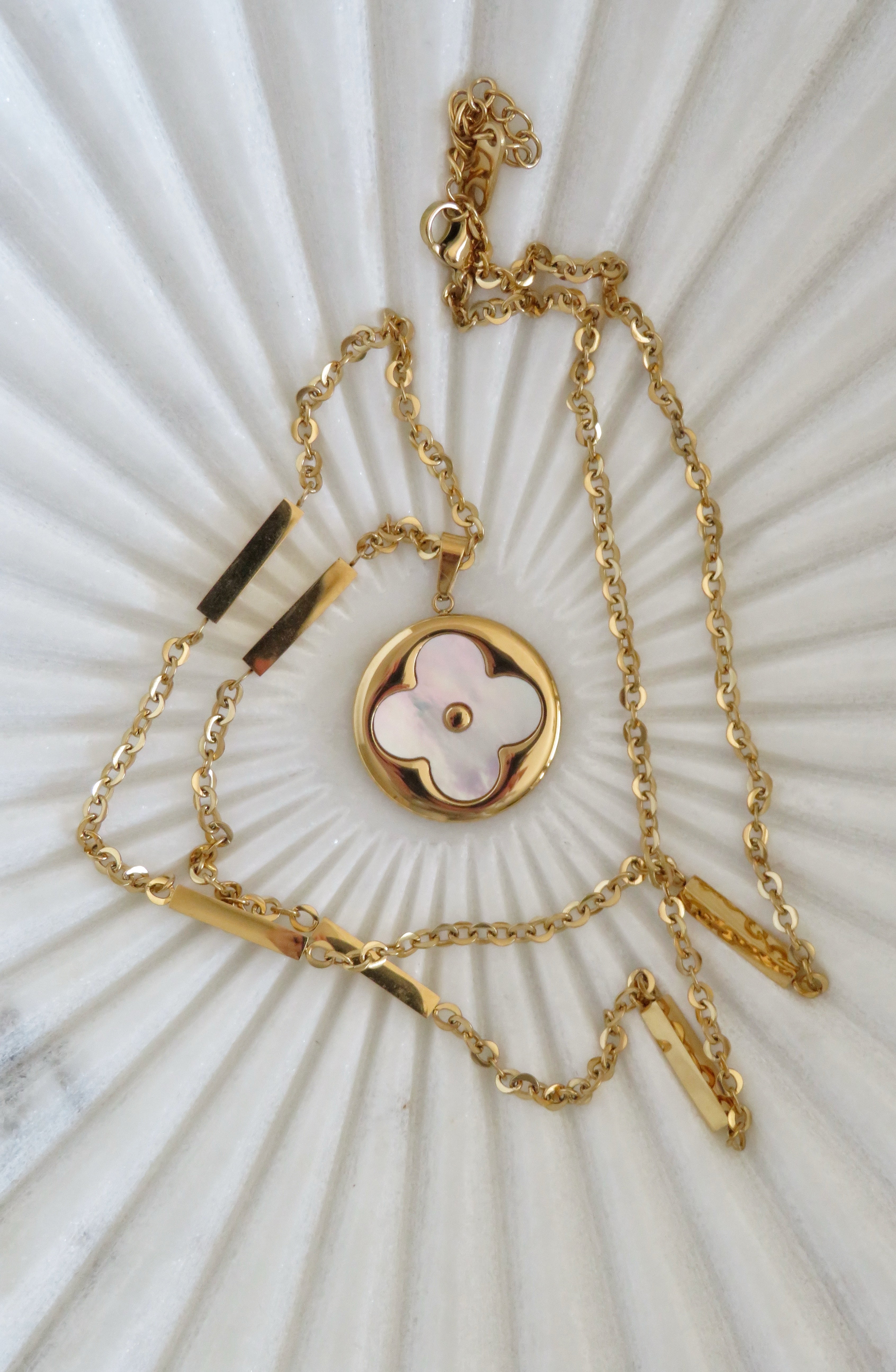 Golden Pearl Shell Clover Necklace - Love. Luck. Hope & Faith