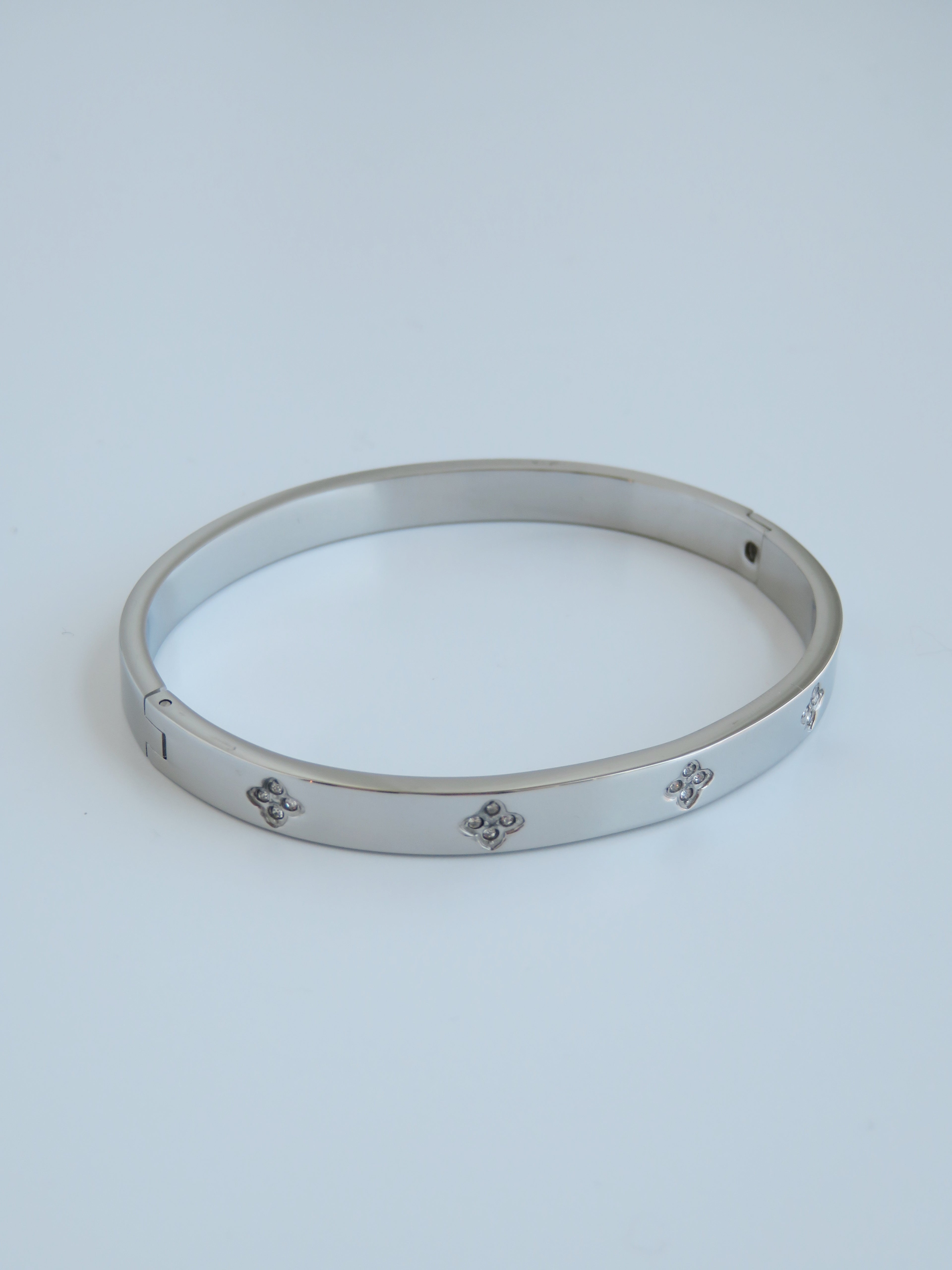 Florette Clover Bangle