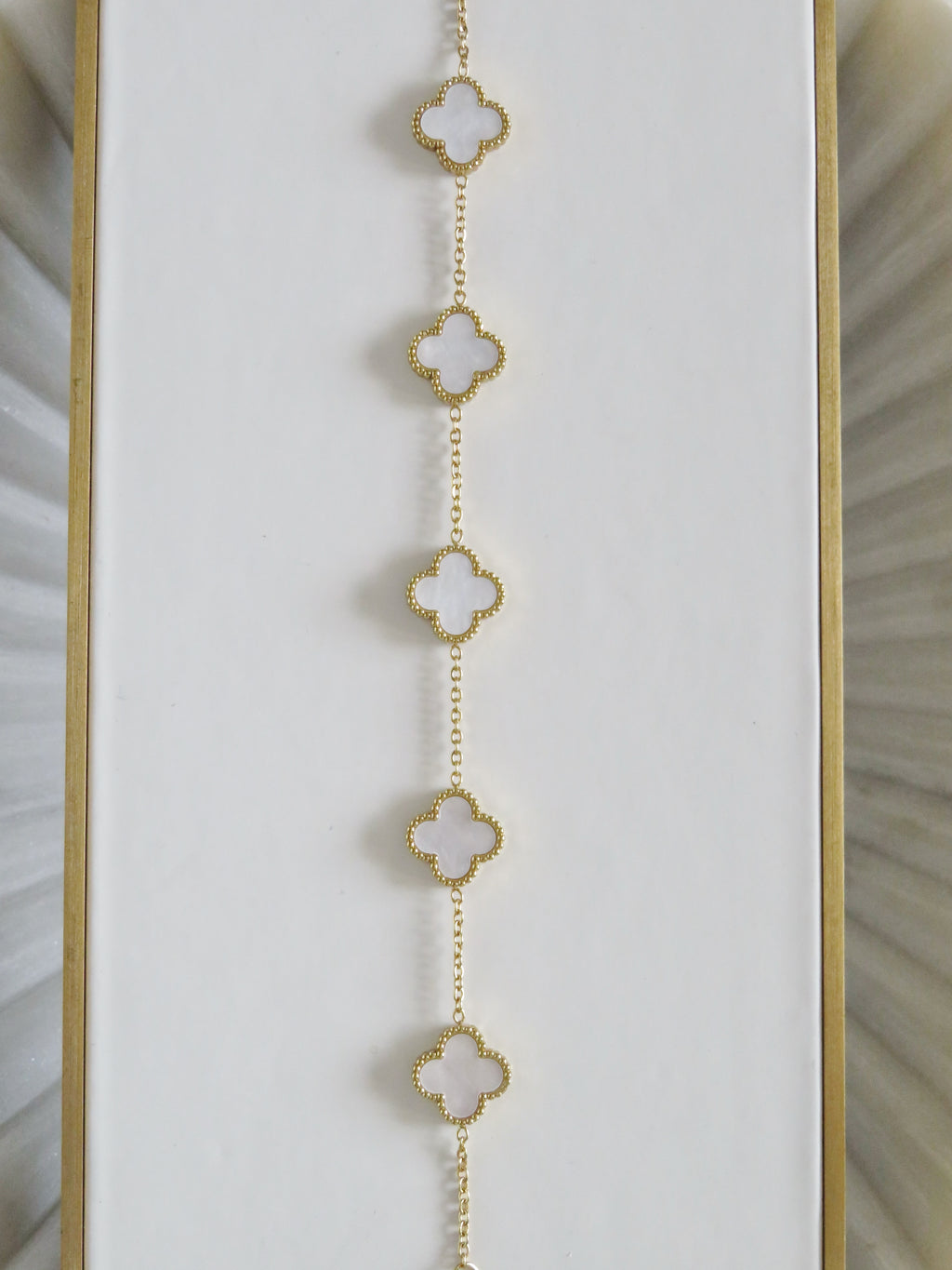 Luck Intention -Pearl Shell Clover Bracelet