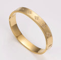 Manifest Luck - Clover Bangle