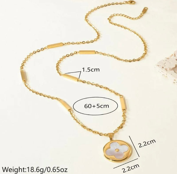 Golden Pearl Shell Clover Necklace