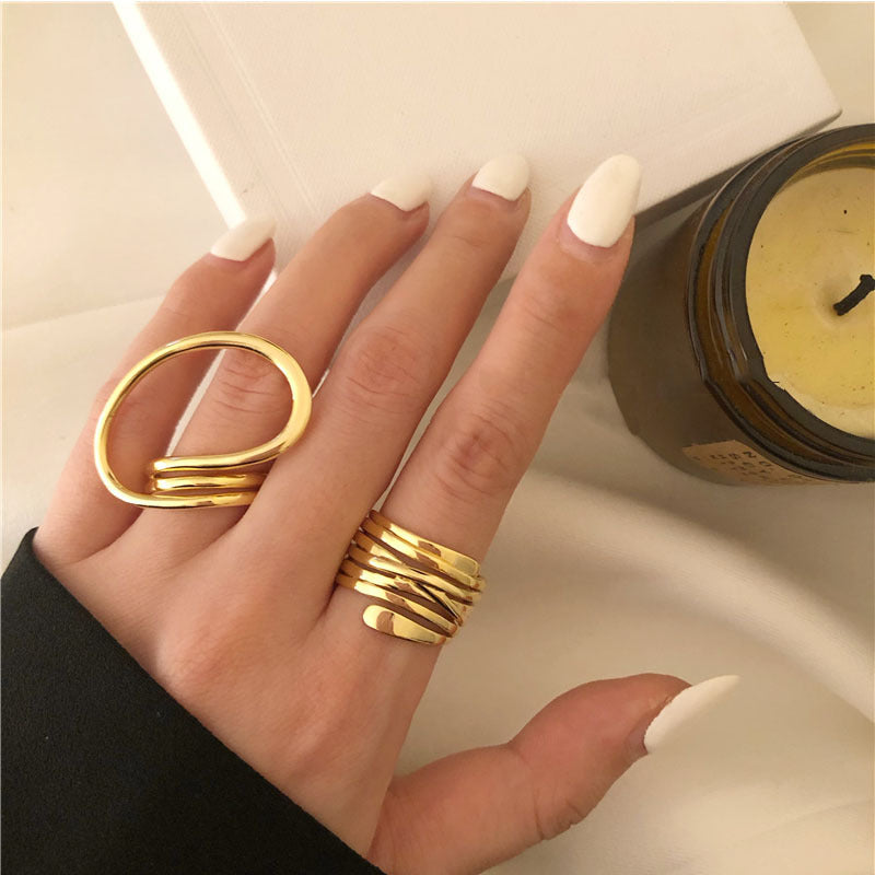 Modern Swirl Ring - Gold
