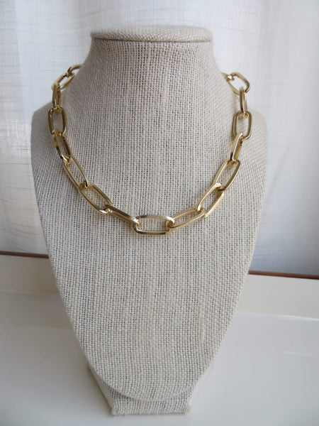 Chunky lightweight Link Necklace N010
