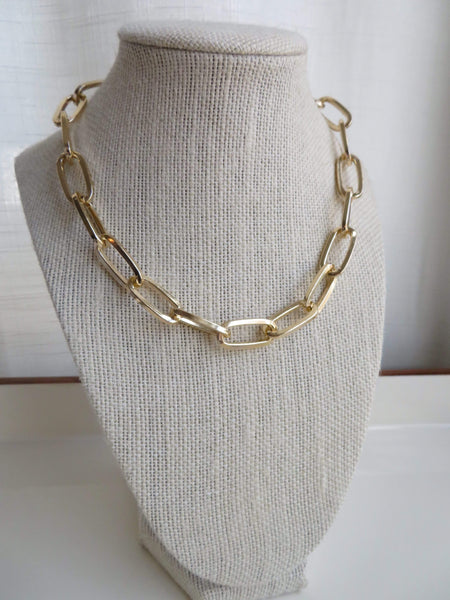 Chunky lightweight Link Necklace N010